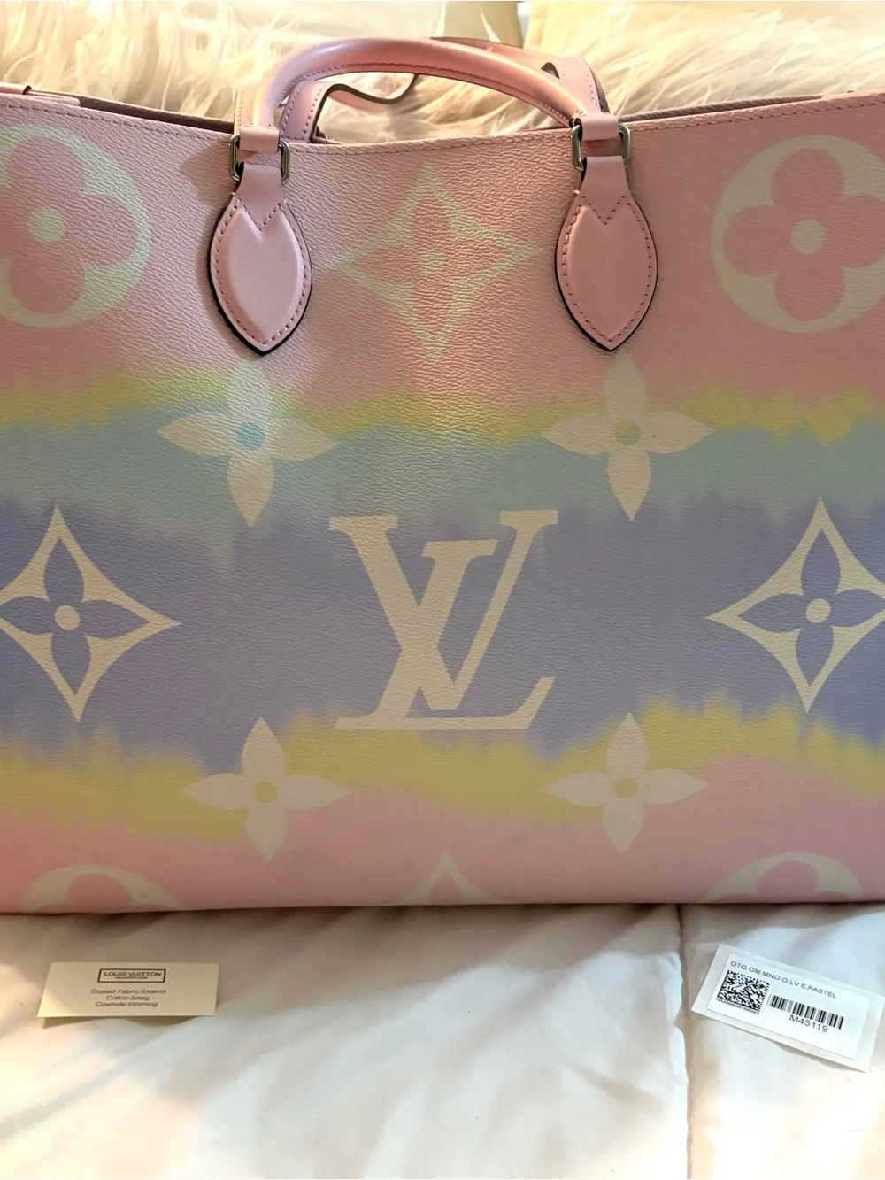Limited Edition Louis Vuitton Escale OnTheGo GM Tote